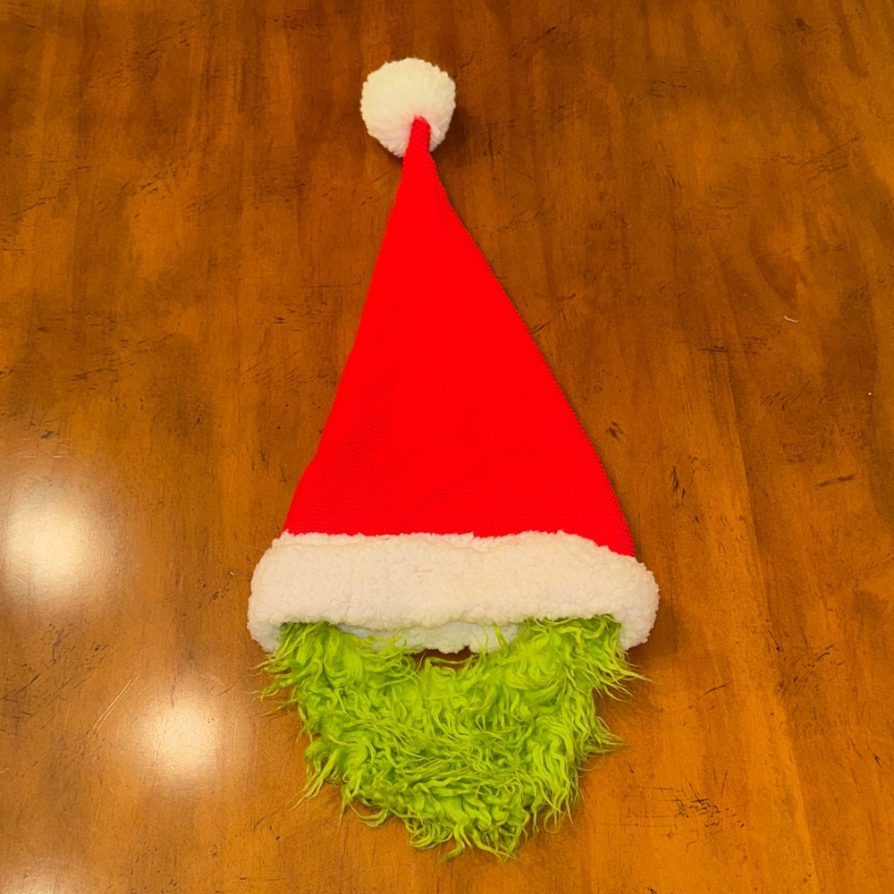 Hanna Andersson Dr. Seuss Grinch Beard + Hat Accessory Set